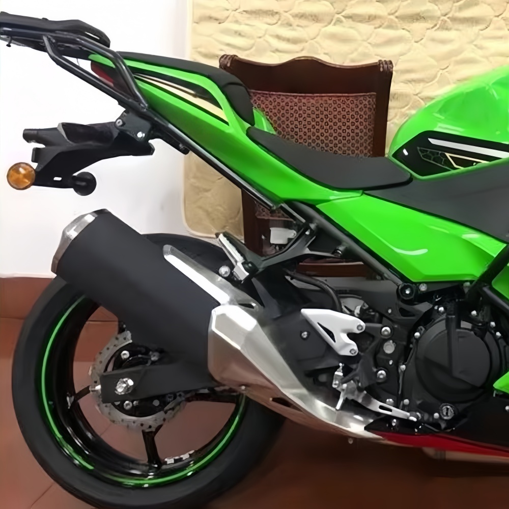 Portapacchi Posteriore per Nin - Motorcycle Gear Rack recensione e prezzo