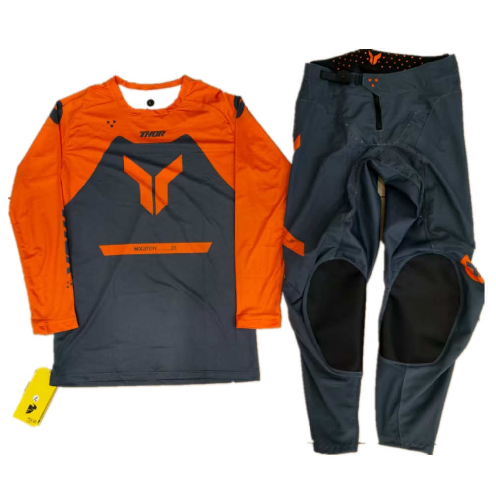 Set di Abbigliamento da Moto T - Motorcycle Gear Full Suit recensione e prezzo