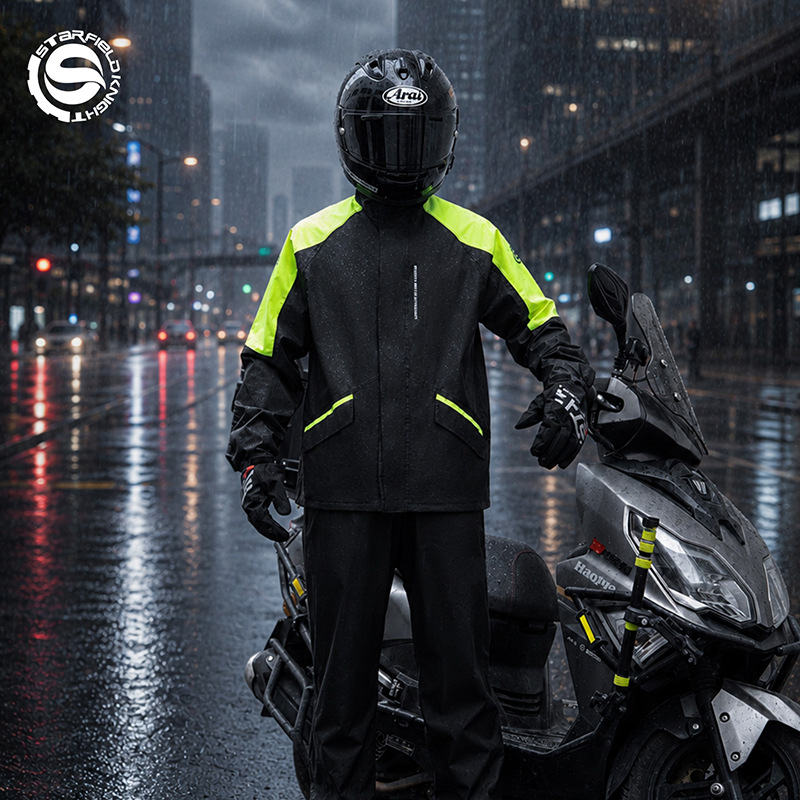 Completo Impermeabile Riflette - Motorcycle Gear Mens recensione e prezzo